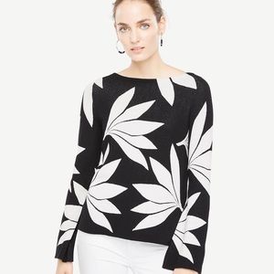 Ann Taylor Fan Floral Bell Sleeve Sweater XS